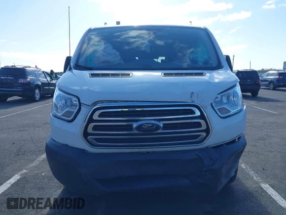 ✅ 2017 Ford Transit XL • VIN: 1FMZK1YM8HKA97376 • Лот: 41837186. Опубликован ранее на IAAI с пробегом 279 003 миль. Бесплатный доступ к архиву аукционных продаж из США и подробный отчёт об истории автомобиля на DreamBid. Изображение 12.