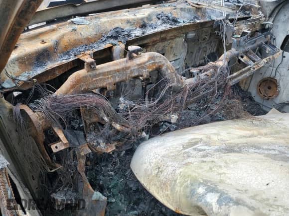 2007 Chevrolet Silverado 1500 1LT with VIN 2GCEK13M771506184, listed as a Copart auction lot 70695355 with Not provided miles and Non repairable. Bid and sale history available at DreamBid. Image 8.