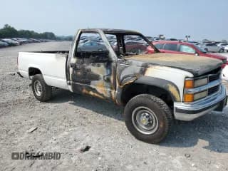 ✅ 2000 Chevrolet Silverado 2500 • VIN: 1GCGK24R0YR118635 • Lot: 59222665. Wystawiony na Copart z przebiegiem Nie podano. Bezpłatny archiwum sprzedaży aukcyjnych z USA i szczegółowy raport historii pojazdu na DreamBid. Zdjęcie 4.