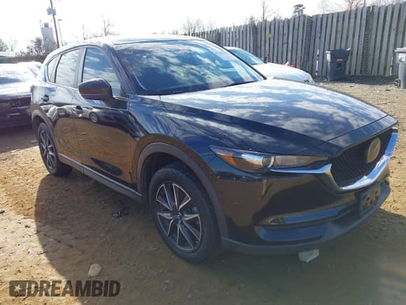 ✅ 2018 Mazda CX-5 Touring • VIN: JM3KFBCM4J0300781 • Lot: 43789902. Wystawiony na IAAI z przebiegiem 82 833 mil. Bezpłatny archiwum sprzedaży aukcyjnych z USA i szczegółowy raport historii pojazdu na DreamBid. Zdjęcie 1.