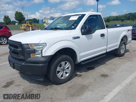 ✅ 2017 Ford F-150 XL • VIN: 1FTMF1E84HKD86507 • Лот: 42711681. Опубликован ранее на IAAI с пробегом 77 723 миль. Бесплатный доступ к архиву аукционных продаж из США и подробный отчёт об истории автомобиля на DreamBid. Изображение 18.