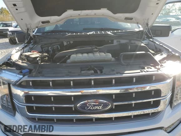 ✅ 2021 Ford F-150 Lariat • VIN: 1FTFW1E88MFB38675 • Lot: 82782925. Listed on Copart with 139,552 mi. Free auction sales archive from the USA and detailed vehicle history report at DreamBid. Image 11.