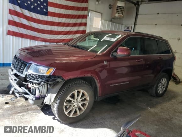 ✅ 2016 Jeep Grand Cherokee Laredo • VIN: 1C4RJFAG4GC493368 • Лот: 83836375. Опубликован ранее на Copart с пробегом 119 941 миль. Бесплатный доступ к архиву аукционных продаж из США и подробный отчёт об истории автомобиля на DreamBid. Изображение 1.