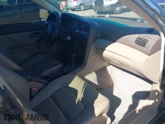 ✅ 2001 Subaru Legacy Outback Limited • VIN: 4S3BH686617607865 • Lot: 43554801. Listed on IAAI with Not provided. Free auction sales archive from the USA and detailed vehicle history report at DreamBid. Image 5.