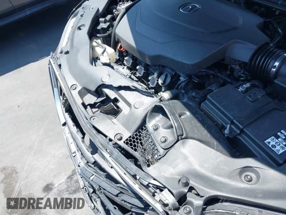 ✅ 2015 Acura TLX V6 • VIN: 19UUB2F3XFA019071 • Лот: 42572453. Опубликован ранее на IAAI с пробегом 116 984 миль. Бесплатный доступ к архиву аукционных продаж из США и подробный отчёт об истории автомобиля на DreamBid. Изображение 20.