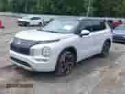 2023 Mitsubishi Outlander SEL z VIN JA4J3VA89PZ046293, wystawiony jako IAAI lot #42376311 z przebiegiem 37 850 mil mil oraz . Historia ofert i sprzedaży dostępna na DreamBid. Obrazek 2.