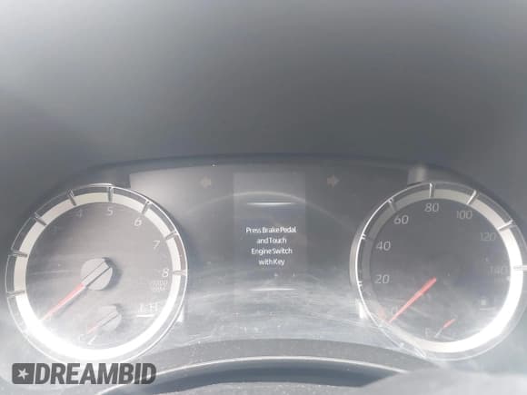 ✅ 2022 Toyota Highlander LE • VIN: 5TDBZRBH6NS584981 • Lot: 43266813. Wystawiony na IAAI z przebiegiem 74 746 mil. Bezpłatny archiwum sprzedaży aukcyjnych z USA i szczegółowy raport historii pojazdu na DreamBid. Zdjęcie 7.