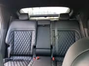 ✅ 2023 Genesis GV60 Performance • VIN: KMUKEDTB7PU011754 • Lot: 39865424. Wystawiony na Copart z przebiegiem 5 915 mil. Bezpłatny archiwum sprzedaży aukcyjnych z USA i szczegółowy raport historii pojazdu na DreamBid. Zdjęcie 10.