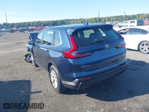 ✅ 2024 Honda CR-V LX • VIN: 2HKRS4H21RH423264 • Lot: 43174412. Wystawiony na IAAI z przebiegiem 23 886 mil. Bezpłatny archiwum sprzedaży aukcyjnych z USA i szczegółowy raport historii pojazdu na DreamBid. Zdjęcie 3.