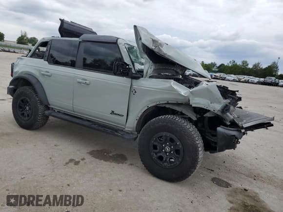 ✅ 2023 Ford Bronco • VIN: 1FMEE5DP1PLB38727 • Lot: 62945695. Wystawiony na Copart z przebiegiem 25 342 mil. Bezpłatny archiwum sprzedaży aukcyjnych z USA i szczegółowy raport historii pojazdu na DreamBid. Zdjęcie 4.