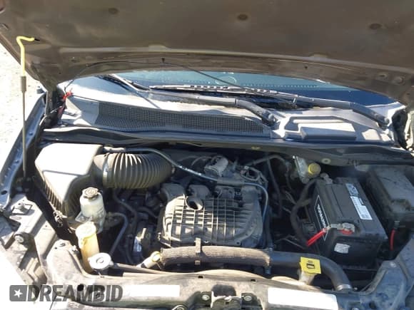 ✅ 2011 Chrysler Town & Country Touring • VIN: 2A4RR5DG6BR675565 • Лот: 43210818. Опубликован ранее на IAAI с пробегом 126 321 миль. Бесплатный доступ к архиву аукционных продаж из США и подробный отчёт об истории автомобиля на DreamBid. Изображение 10.