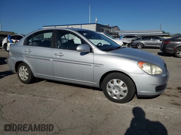✅ 2006 Hyundai Accent GLS • VIN: KMHCN46CX6U026092 • Лот: 66013045. Опубликован ранее на Copart с пробегом 117 657 миль. Бесплатный доступ к архиву аукционных продаж из США и подробный отчёт об истории автомобиля на DreamBid. Изображение 4.