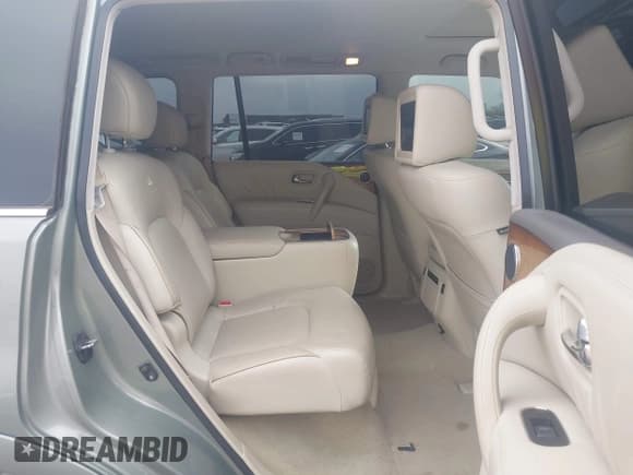 ✅ 2012 Infiniti QX56 7-passenger • VIN: JN8AZ2NE5C9017620 • Lot: 43766868. Listed on IAAI with 205,229 mi. Free auction sales archive from the USA and detailed vehicle history report at DreamBid. Image 8.