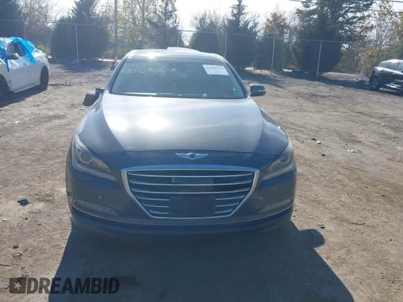 ✅ 2017 Genesis G80 3.8L • VIN: KMHGN4JE3HU199658 • Lot: 43510759. Listed on IAAI with 133,482 mi. Free auction sales archive from the USA and detailed vehicle history report at DreamBid. Image 12.