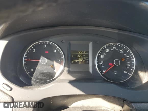 ✅ 2014 Volkswagen Jetta TDI • VIN: 3VWLL7AJ9EM391171 • Lot: 90758135. Listed on Copart with 106,874 mi. Free auction sales archive from the USA and detailed vehicle history report at DreamBid. Image 9.