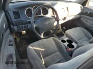 ✅ 2005 Toyota Tacoma PreRunner • VIN: 5TETU62N55Z032995 • Лот: 90738655. Опубликован ранее на Copart с пробегом 267 340 миль. Бесплатный доступ к архиву аукционных продаж из США и подробный отчёт об истории автомобиля на DreamBid. Изображение 8.