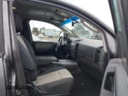 ✅ 2008 Nissan Titan XE • VIN: 1N6AA06C48N355915 • Лот: 40775267. Опубликован ранее на IAAI с пробегом 137 429 миль. Бесплатный доступ к архиву аукционных продаж из США и подробный отчёт об истории автомобиля на DreamBid. Изображение 5.