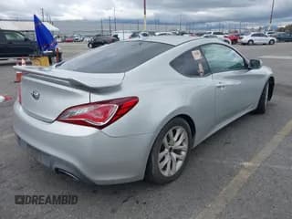 ✅ 2013 Hyundai Genesis Coupe R-Spec • VIN: KMHHT6KD3DU088968 • Lot: 41788742. Wystawiony na IAAI z przebiegiem 153 228 mil. Bezpłatny archiwum sprzedaży aukcyjnych z USA i szczegółowy raport historii pojazdu na DreamBid. Zdjęcie 4.