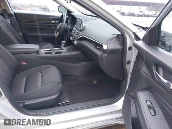 ✅ 2020 Nissan Altima S • VIN: 1N4BL4BV6LN318248 • Lot: 43743877. Listed on IAAI with 102,648 mi. Free auction sales archive from the USA and detailed vehicle history report at DreamBid. Image 5.