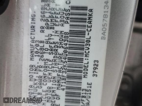 ✅ 2004 Toyota Camry LE • VIN: 4T1BF32K54U064388 • Lot: 90757985. Wystawiony na Copart z przebiegiem 140 869 mil. Bezpłatny archiwum sprzedaży aukcyjnych z USA i szczegółowy raport historii pojazdu na DreamBid. Zdjęcie 13.