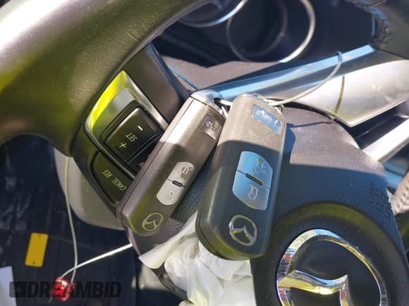 ✅ 2016 Mazda CX-5 Grand Touring • VIN: JM3KE2DY4G0629526 • Лот: 43486727. Опубликован ранее на IAAI с пробегом 111 997 миль. Бесплатный доступ к архиву аукционных продаж из США и подробный отчёт об истории автомобиля на DreamBid. Изображение 11.