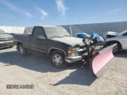 ✅ 1996 Chevrolet Silverado 1500 • VIN: 1GCEK14M2TZ142692 • Лот: 87411355. Опубликован ранее на Copart с пробегом 141 919 миль. Бесплатный доступ к архиву аукционных продаж из США и подробный отчёт об истории автомобиля на DreamBid. Изображение 4.