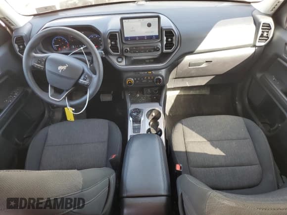 ✅ 2024 Ford Bronco Sport Big Bend • VIN: 3FMCR9B69RRF13815 • Лот: 84722555. Опубликован ранее на Copart с пробегом 21 300 миль. Бесплатный доступ к архиву аукционных продаж из США и подробный отчёт об истории автомобиля на DreamBid. Изображение 8.