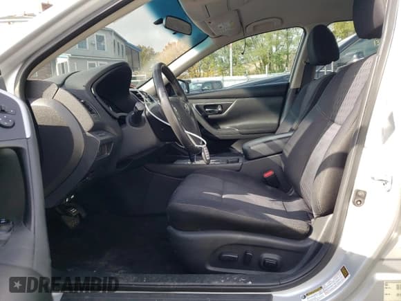 ✅ 2017 Nissan Altima S • VIN: 1N4AL3AP3HC188151 • Lot: 84443505. Listed on Copart with 54,622 mi. Free auction sales archive from the USA and detailed vehicle history report at DreamBid. Image 7.