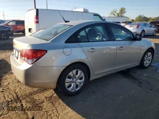 ✅ 2013 Chevrolet Cruze LS • VIN: 1G1PA5SH3D7264380 • Lot: 83837285. Listed on Copart with 215,833 mi. Free auction sales archive from the USA and detailed vehicle history report at DreamBid. Image 3.