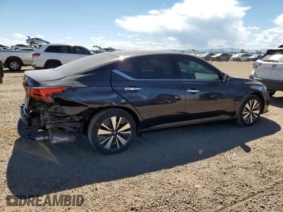 ✅ 2019 Nissan Altima SV • VIN: 1N4BL4DW6KC194580 • Lot: 67141615. Listed on Copart with 63,774 mi. Free auction sales archive from the USA and detailed vehicle history report at DreamBid. Image 3.