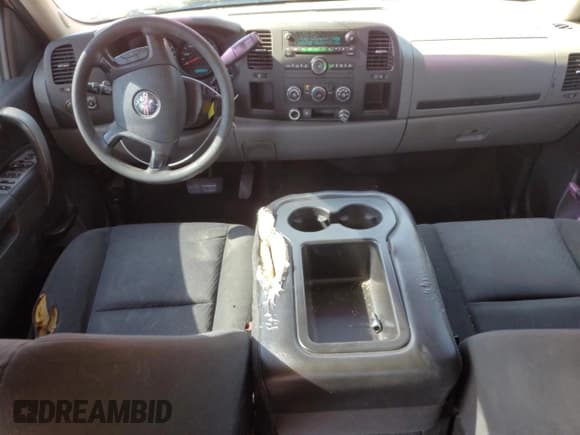 ✅ 2011 GMC Sierra 1500 SL • VIN: 3GTP1UEA2BG170802 • Лот: 60051885. Опубликован ранее на Copart с пробегом 183 606 миль. Бесплатный доступ к архиву аукционных продаж из США и подробный отчёт об истории автомобиля на DreamBid. Изображение 8.