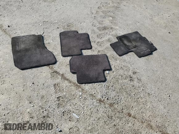 ✅ 2015 Mitsubishi Outlander GT • VIN: JA4JZ4AX2FZ012436 • Lot: 67381154. Listed on Copart with 121,629 mi. Free auction sales archive from the USA and detailed vehicle history report at DreamBid. Image 15.