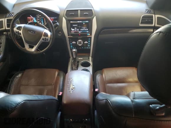 ✅ 2013 Ford Explorer Limited • VIN: 1FM5K7F83DGC80284 • Lot: 86841245. Wystawiony na Copart z przebiegiem 208 667 mil. Bezpłatny archiwum sprzedaży aukcyjnych z USA i szczegółowy raport historii pojazdu na DreamBid. Zdjęcie 8.