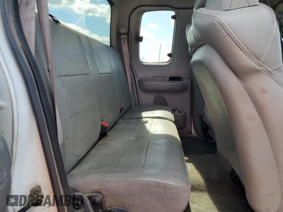 ✅ 2001 Ford F-150 • VIN: 2FTRX08W11CA38634 • Lot: 72812974. Wystawiony na Copart z przebiegiem Nie podano. Bezpłatny archiwum sprzedaży aukcyjnych z USA i szczegółowy raport historii pojazdu na DreamBid. Zdjęcie 10.