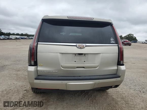 ✅ 2017 Cadillac Escalade Luxury • VIN: 1GYS3BKJ3HR279110 • Lot: 90097715. Listed on Copart with 120,292 mi. Free auction sales archive from the USA and detailed vehicle history report at DreamBid. Image 6.