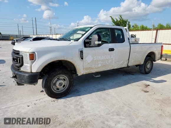 ✅ 2020 Ford F-250 XL • VIN: 1FT7X2B69LEC63957 • Lot: 60332945. Wystawiony na Copart z przebiegiem Nie podano. Bezpłatny archiwum sprzedaży aukcyjnych z USA i szczegółowy raport historii pojazdu na DreamBid. Zdjęcie 1.