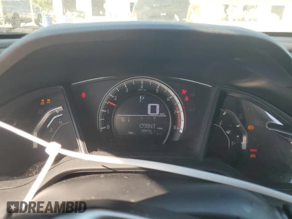 ✅ 2016 Honda Civic LX • VIN: 19XFC2F52GE020171 • Лот: 72046965. Опубликован ранее на Copart с пробегом 109 883 миль. Бесплатный доступ к архиву аукционных продаж из США и подробный отчёт об истории автомобиля на DreamBid. Изображение 9.