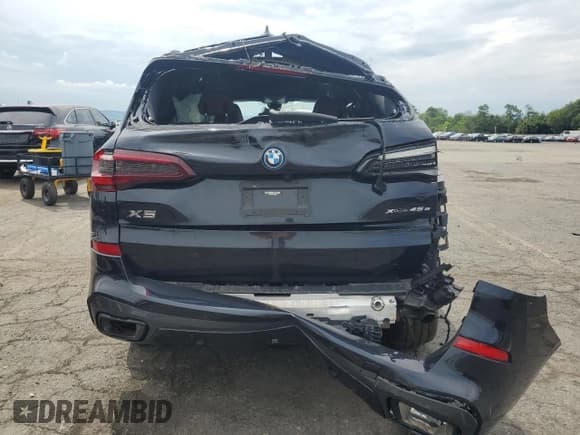 ✅ 2023 BMW X5 xDrive45e • VIN: 5UXTA6C05P9R87000 • Лот: 68455495. Опубликован ранее на Copart с пробегом Не указан. Бесплатный доступ к архиву аукционных продаж из США и подробный отчёт об истории автомобиля на DreamBid. Изображение 6.