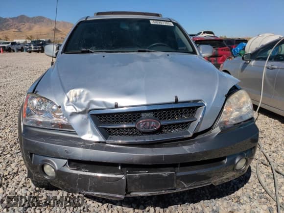 ✅ 2005 Kia Sorento LX • VIN: KNDJC733155349107 • Лот: 68907705. Опубликован ранее на Copart с пробегом 117 459 миль. Бесплатный доступ к архиву аукционных продаж из США и подробный отчёт об истории автомобиля на DreamBid. Изображение 5.