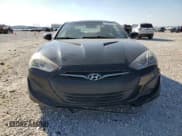 ✅ 2013 Hyundai Genesis Coupe R-Spec • VIN: KMHHT6KD0DU102258 • Lot: 43341015. Wystawiony na Copart z przebiegiem 112 571 mil. Bezpłatny archiwum sprzedaży aukcyjnych z USA i szczegółowy raport historii pojazdu na DreamBid. Zdjęcie 5.