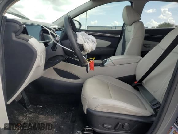 ✅ 2024 Hyundai Tucson SEL • VIN: 5NMJF3DEXRH306310 • Lot: 70600464. Wystawiony na Copart z przebiegiem 23 777 mil. Bezpłatny archiwum sprzedaży aukcyjnych z USA i szczegółowy raport historii pojazdu na DreamBid. Zdjęcie 7.