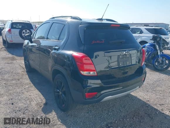 ✅ 2020 Chevrolet Trax LT • VIN: 3GNCJPSB8LL111685 • Lot: 42812306. Wystawiony na IAAI z przebiegiem Nie podano. Bezpłatny archiwum sprzedaży aukcyjnych z USA i szczegółowy raport historii pojazdu na DreamBid. Zdjęcie 3.