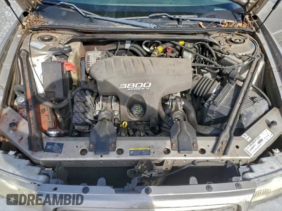 ✅ 2002 Buick Regal LS • VIN: 2G4WB55K521125722 • Lot: 92246215. Listed on Copart with 158,951 mi. Free auction sales archive from the USA and detailed vehicle history report at DreamBid. Image 11.