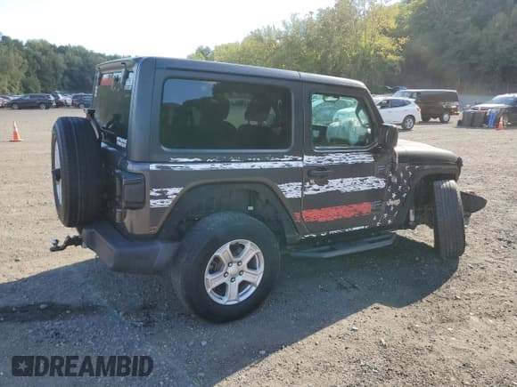✅ 2020 Jeep Wrangler Sport S • VIN: 1C4GJXAN6LW228584 • Lot: 71354105. Listed on Copart with 106,166 mi. Free auction sales archive from the USA and detailed vehicle history report at DreamBid. Image 3.