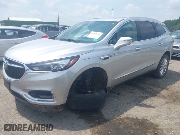 ✅ 2019 Buick Enclave Premium • VIN: 5GAERCKW5KJ134273 • Лот: 42581094. Опубликован ранее на IAAI с пробегом 56 208 миль. Бесплатный доступ к архиву аукционных продаж из США и подробный отчёт об истории автомобиля на DreamBid. Изображение 17.