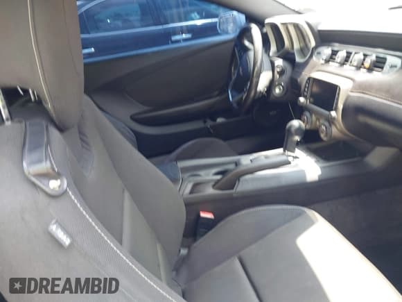 ✅ 2014 Chevrolet Camaro LT • VIN: 2G1FB3D3XE9153632 • Lot: 42302384. Listed on IAAI with 166,616 mi. Free auction sales archive from the USA and detailed vehicle history report at DreamBid. Image 5.