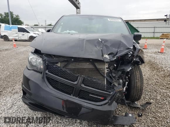 ✅ 2020 Dodge Grand Caravan GT • VIN: 2C4RDGEG8LR191140 • Lot: 64098055. Wystawiony na Copart z przebiegiem 117 152 mil. Bezpłatny archiwum sprzedaży aukcyjnych z USA i szczegółowy raport historii pojazdu na DreamBid. Zdjęcie 5.