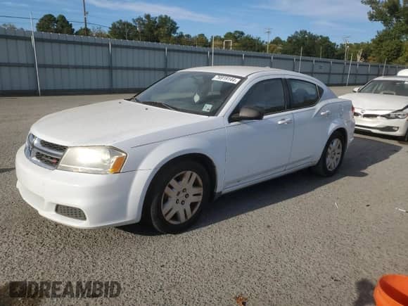 2013 Dodge Avenger SE с VIN 1C3CDZABXDN547618, выставлен на аукционе Copart как лот 76919144 с пробегом 149 899 миль миль и Чистый • Clean title. История ставок и продаж доступна на DreamBid. Изображение 1.