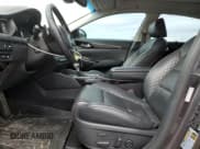 ✅ 2019 Kia Cadenza Technology • VIN: KNALC4J13K5173811 • Lot: 88353065. Wystawiony na Copart z przebiegiem 87 420 mil. Bezpłatny archiwum sprzedaży aukcyjnych z USA i szczegółowy raport historii pojazdu na DreamBid. Zdjęcie 7.