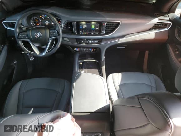 ✅ 2023 Buick Enclave Essence • VIN: 5GAEVAKW2PJ228909 • Лот: 64673995. Опубликован ранее на Copart с пробегом 21 072 миль. Бесплатный доступ к архиву аукционных продаж из США и подробный отчёт об истории автомобиля на DreamBid. Изображение 8.